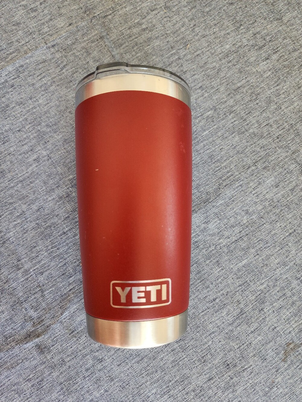 YETI Rambler Tumbler Insulated Cup 20oz - Red